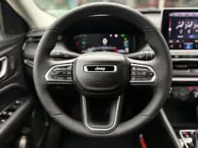 Jeep Compass (2017) thumbnail 11