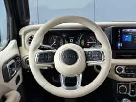 Jeep Wrangler (2019) thumbnail 16