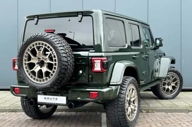 Jeep Wrangler (2019) thumbnail 3