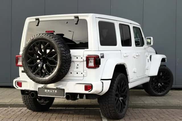 Jeep Wrangler (2019) thumbnail 3