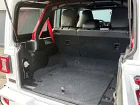 Jeep Wrangler (2019) thumbnail 38