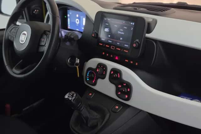Fiat Panda (2011) thumbnail 2