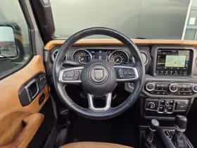 Jeep Wrangler (2019) thumbnail 2