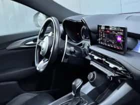 Alfa Romeo Tonale (2022) thumbnail 2