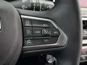 Jeep Compass (2017) thumbnail 21