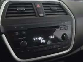 Suzuki S-Cross (2013) thumbnail 21