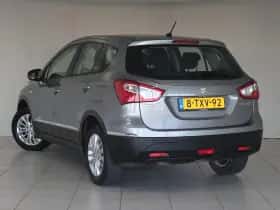 Suzuki S-Cross (2013) thumbnail 7
