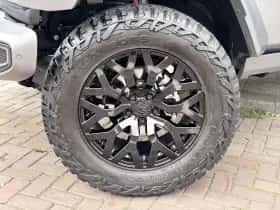 Jeep Wrangler (2019) thumbnail 2