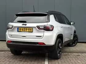 Jeep Compass (2017) thumbnail 3