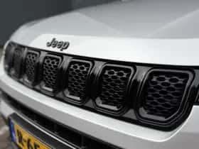 Jeep Compass (2017) thumbnail 8