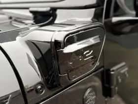 Jeep Wrangler (2019) thumbnail 10