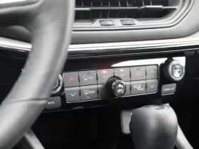 Jeep Compass (2017) thumbnail 11