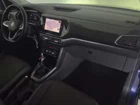 Volkswagen T-Cross (2019) thumbnail 13