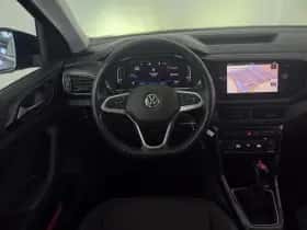 Volkswagen T-Cross (2019) thumbnail 4