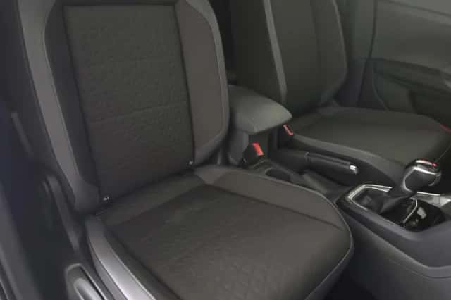 Volkswagen T-Cross (2019) thumbnail 6