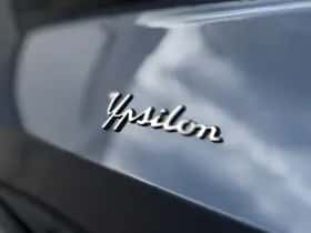 Lancia Ypsilon (2024) thumbnail 12