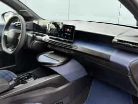 Lancia Ypsilon (2024) thumbnail 17