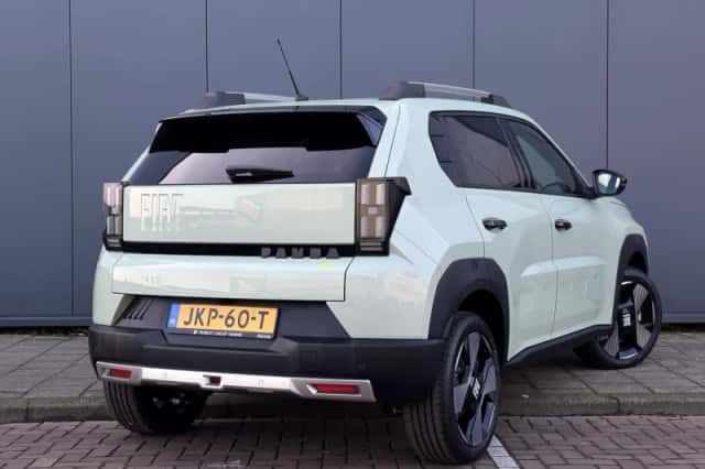 Fiat Grande Panda (2024) thumbnail 3
