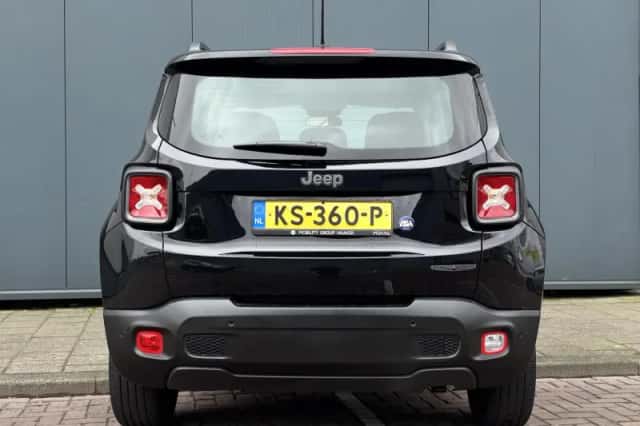 Jeep Renegade (2014) thumbnail 6