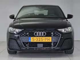 Audi A1 (2018) thumbnail 3
