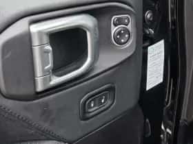 Jeep Wrangler (2019) thumbnail 21
