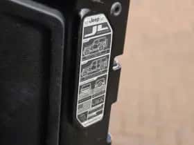 Jeep Wrangler (2019) thumbnail 28