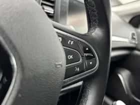 Renault Mégane (2016) thumbnail 21