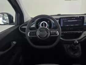 Fiat 500 (2015) thumbnail 2