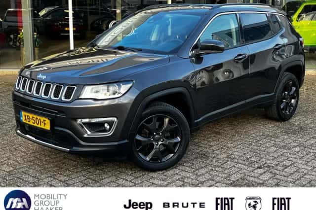 Jeep Compass (2017) thumbnail 1