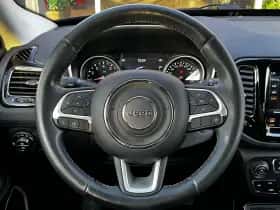Jeep Compass (2017) thumbnail 11