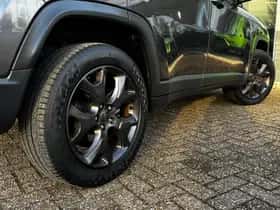 Jeep Compass (2017) thumbnail 14