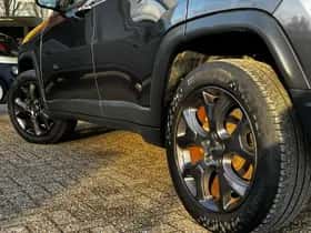 Jeep Compass (2017) thumbnail 15
