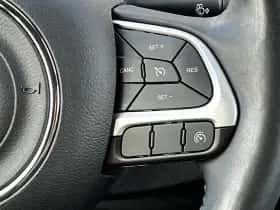Jeep Compass (2017) thumbnail 22
