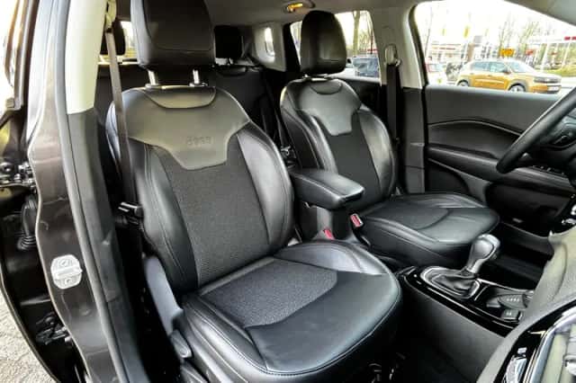 Jeep Compass (2017) thumbnail 6