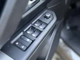 Jeep Compass (2025) thumbnail 23