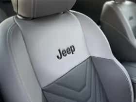 Jeep Compass (2025) thumbnail 8