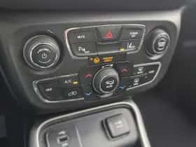 Jeep Compass (2017) thumbnail 20