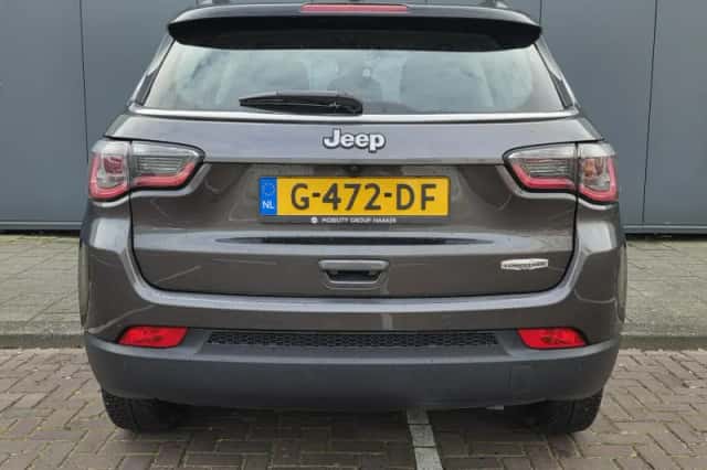 Jeep Compass (2017) thumbnail 5