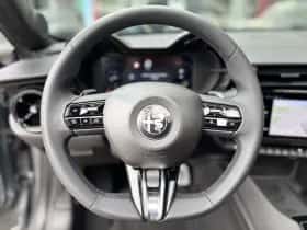 Alfa Romeo Junior (2024) thumbnail 12