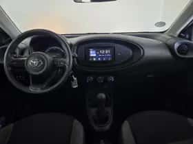 Toyota Aygo (2022) thumbnail 12