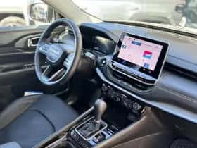Jeep Compass (2017) thumbnail 2