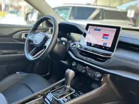 Jeep Compass (2017) thumbnail 13