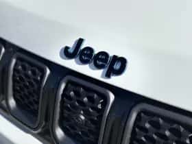 Jeep Compass (2017) thumbnail 17