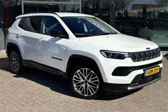 Jeep Compass (2017) thumbnail 5