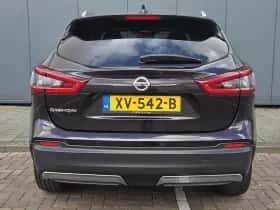 Nissan Qashqai (2017) thumbnail 3