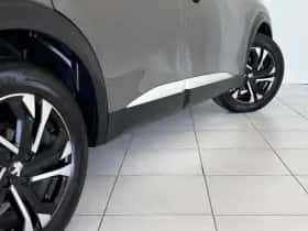 Peugeot 2008 (2019) thumbnail 15