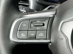 Jeep Avenger (2022) thumbnail 21