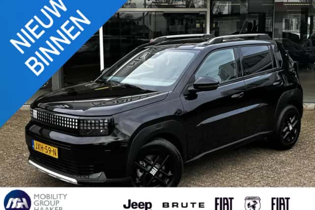 Fiat Grande Panda (2024) thumbnail 1