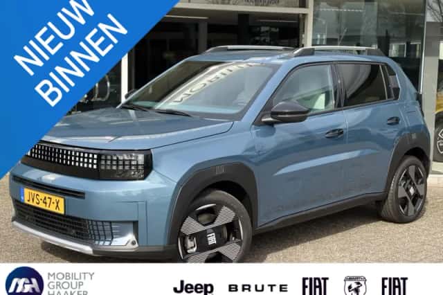 Fiat Grande Panda (2024) thumbnail 1