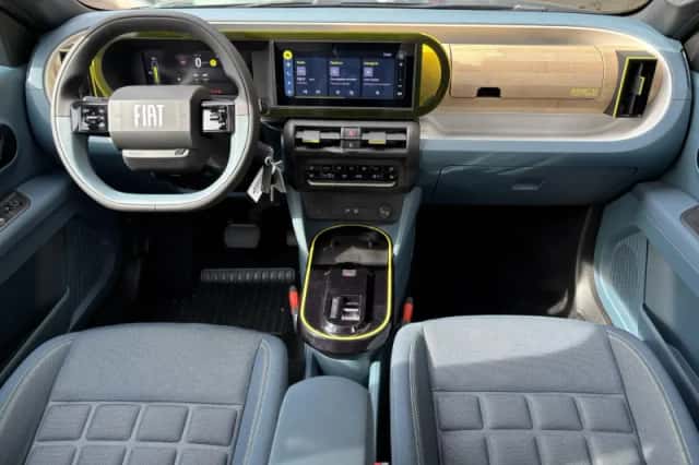 Fiat Grande Panda (2024) thumbnail 4